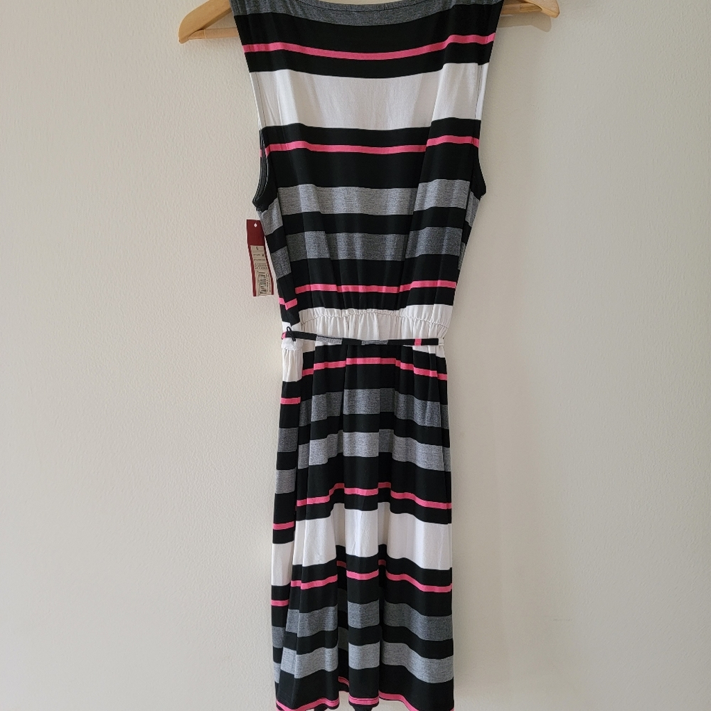 Striped Sleeveless Sundress - Small NWT - Picture 10 of 11